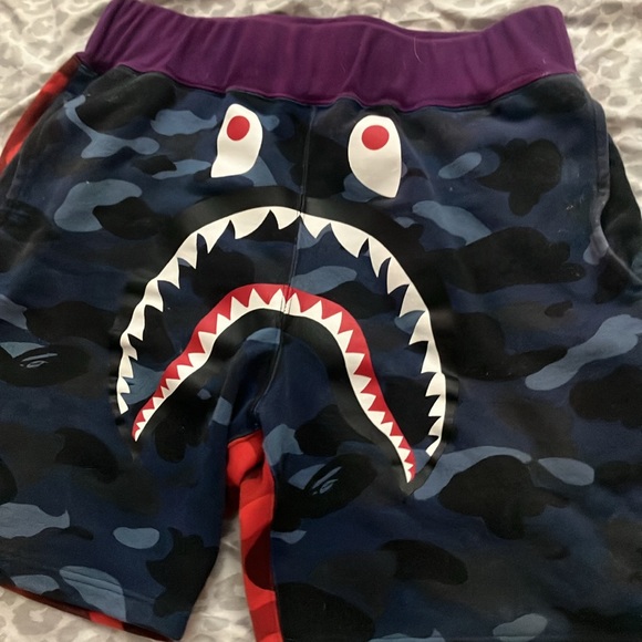 Multicolor bathing ape shorts size medium